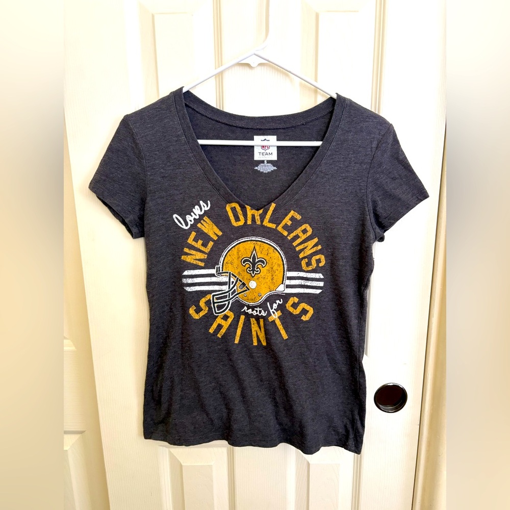 New Orleans Saints Graphic Tee